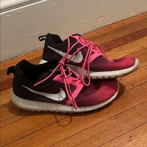 Nike Women's Athletic Shoes in Pink and Black